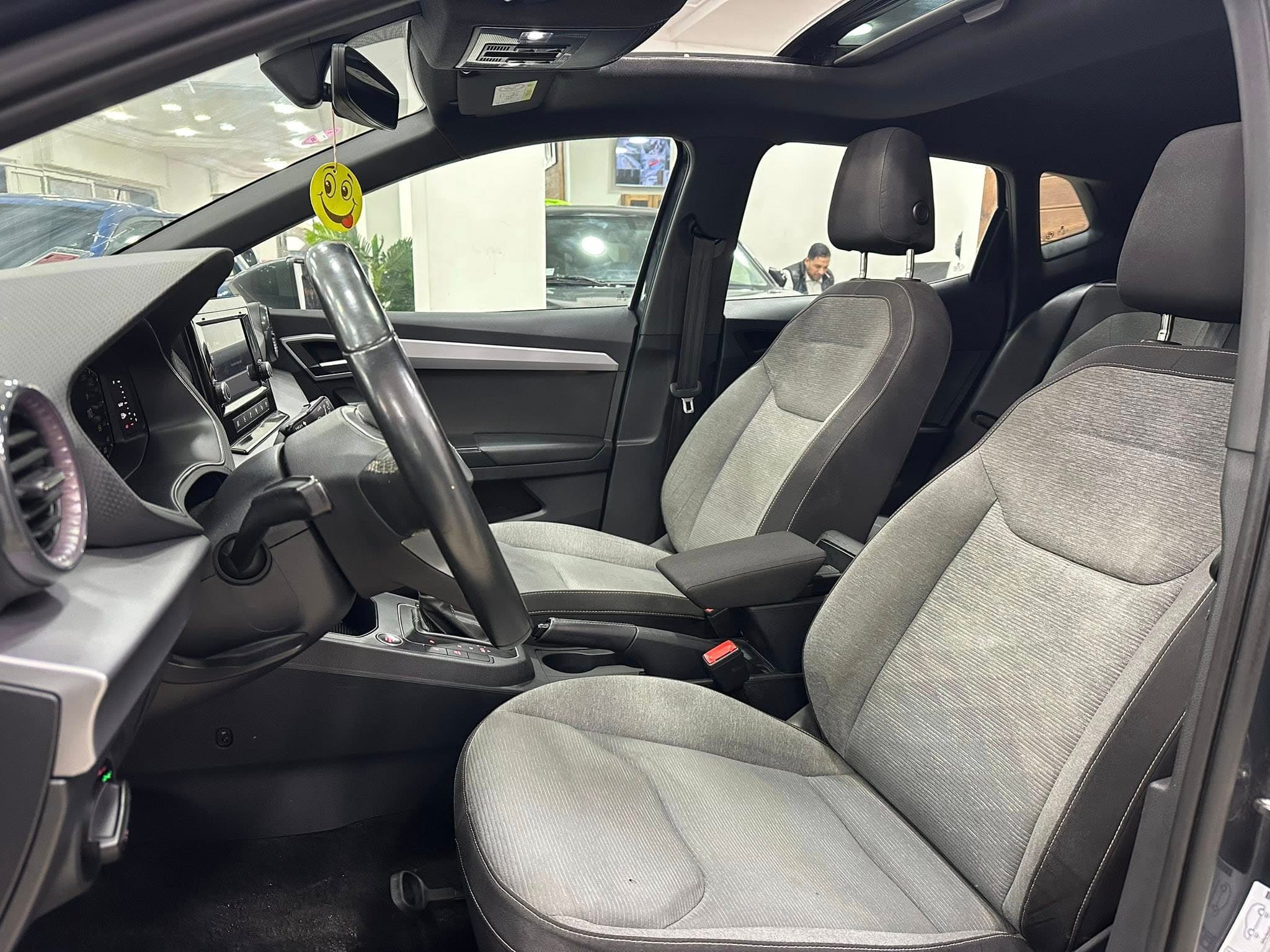 seat ibiza thumbnail 5