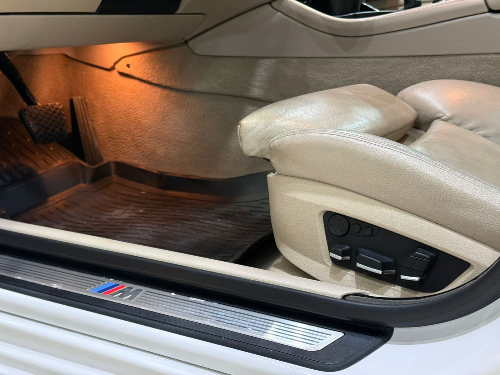 bmw series 3 thumbnail 13