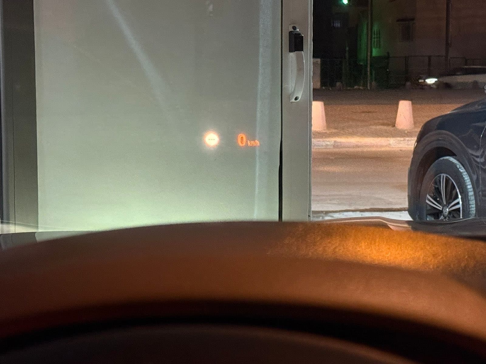 bmw series 3 thumbnail 21