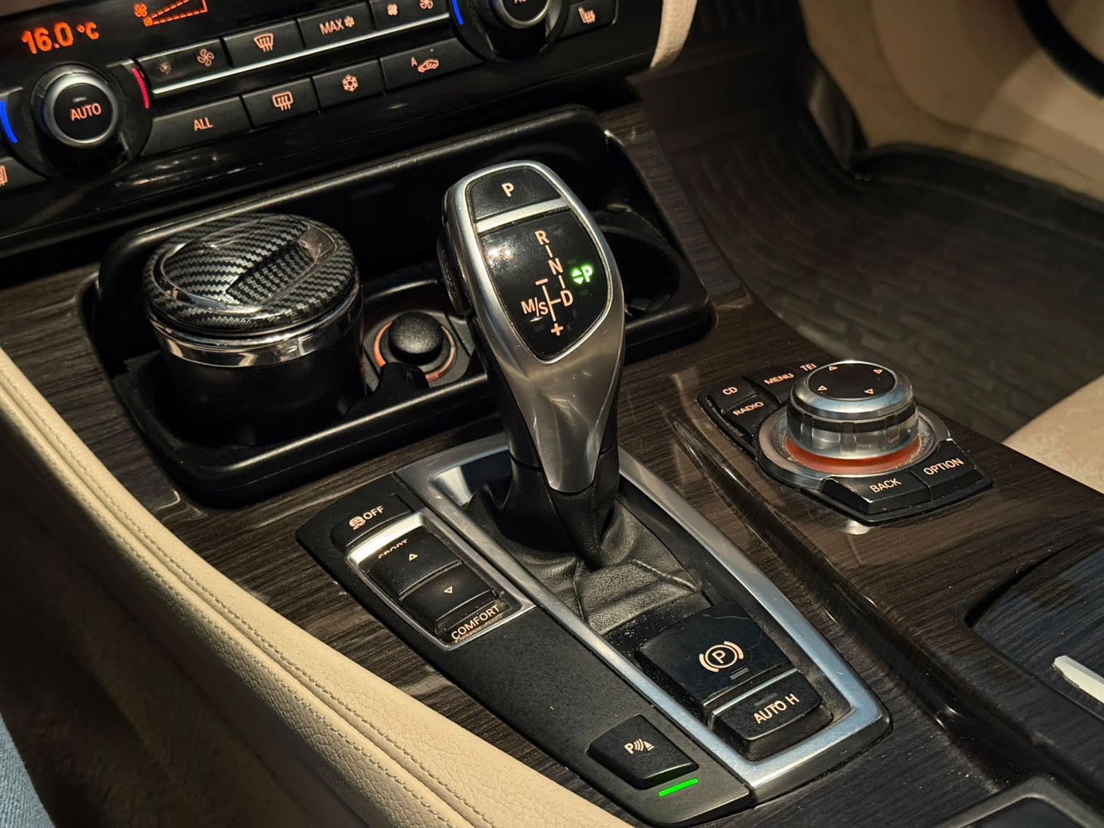 bmw series 3 thumbnail 24