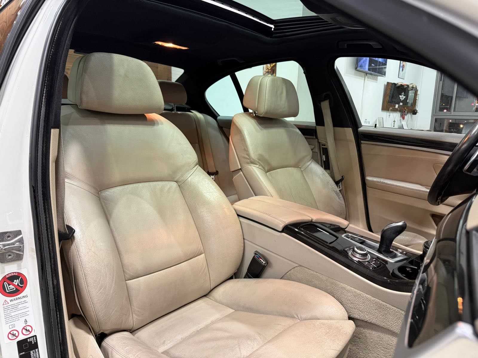 bmw series 3 thumbnail 8