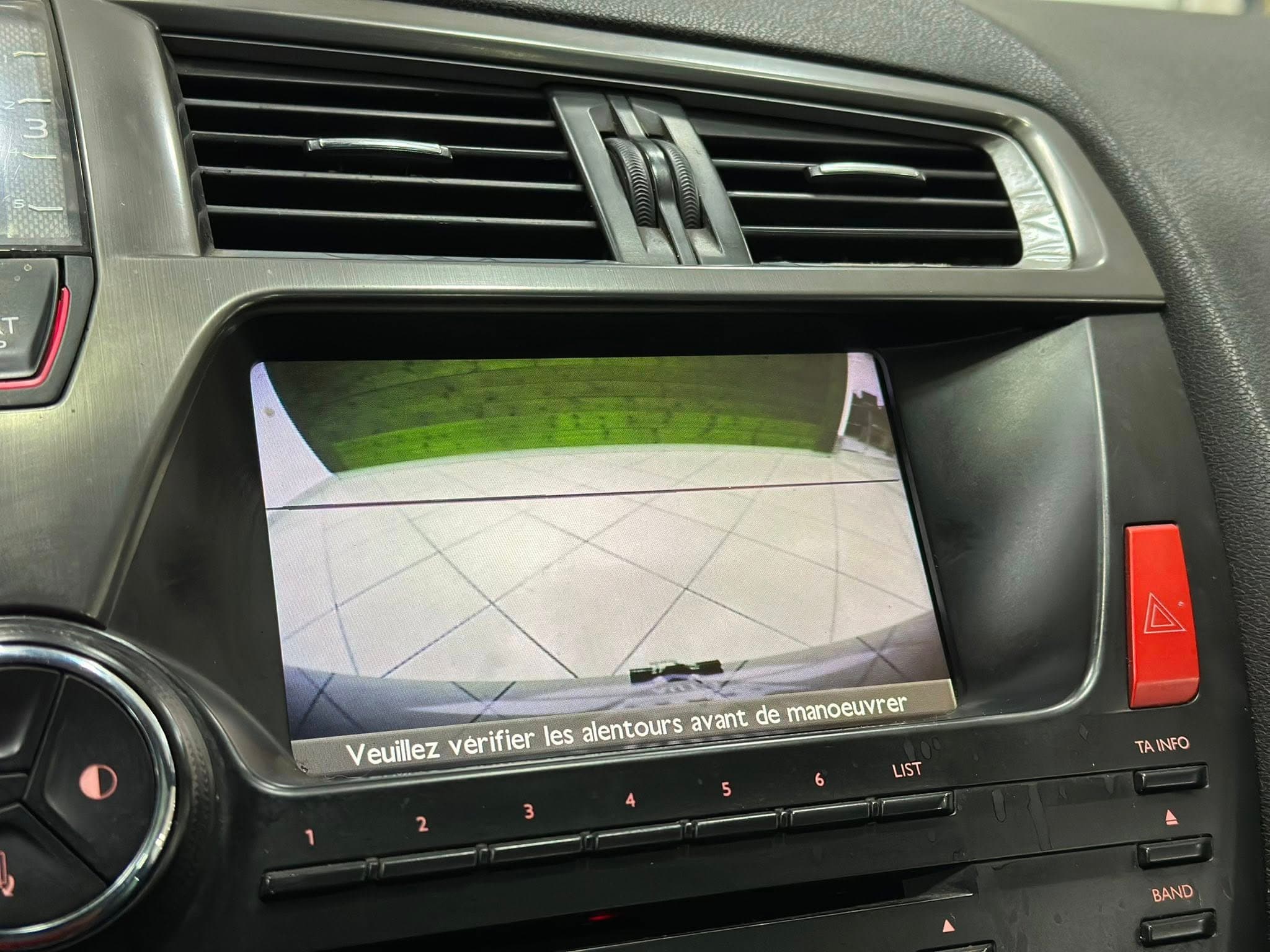 citroen DS5 E-HDI thumbnail 12