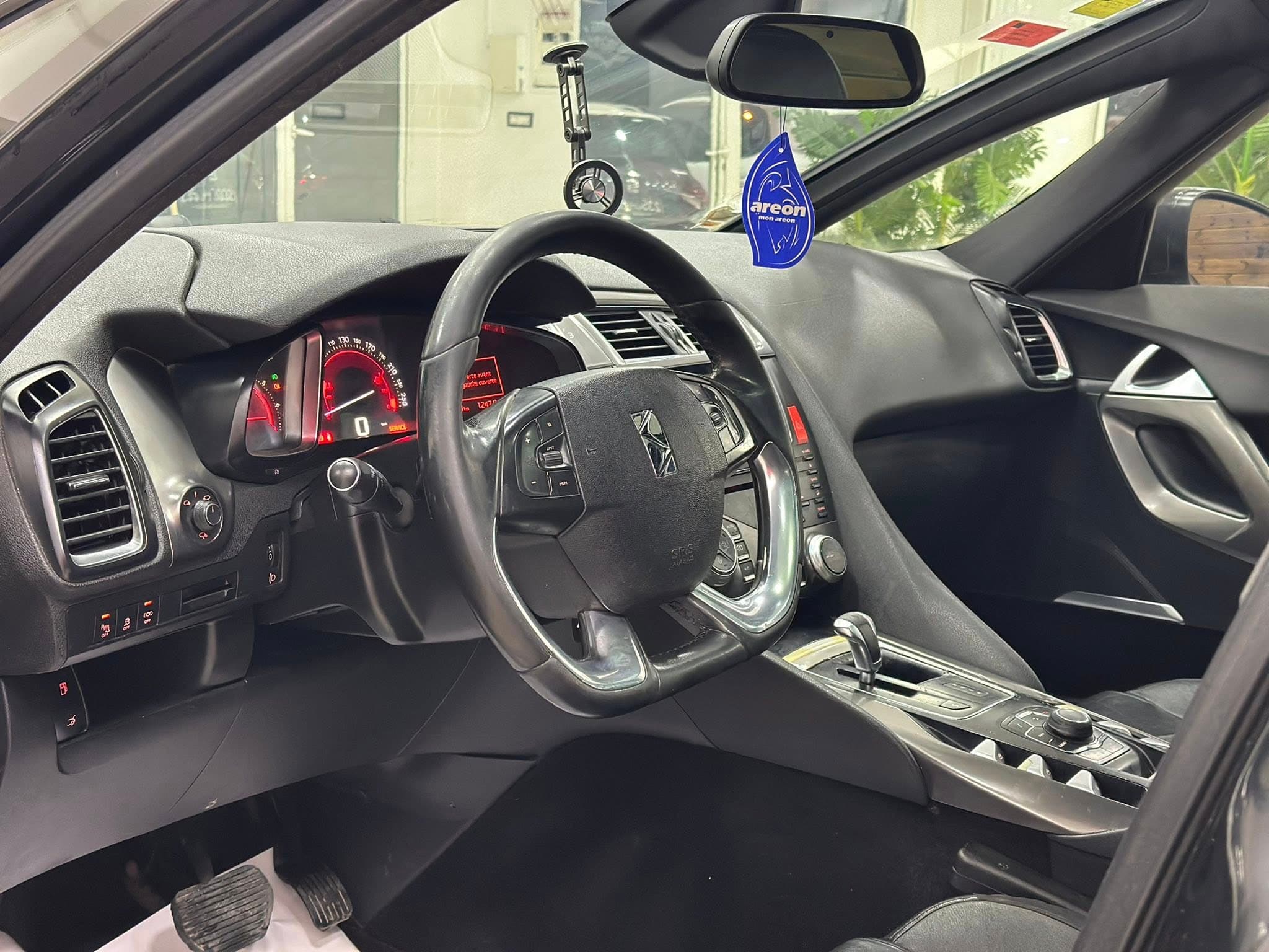 citroen DS5 E-HDI thumbnail 4