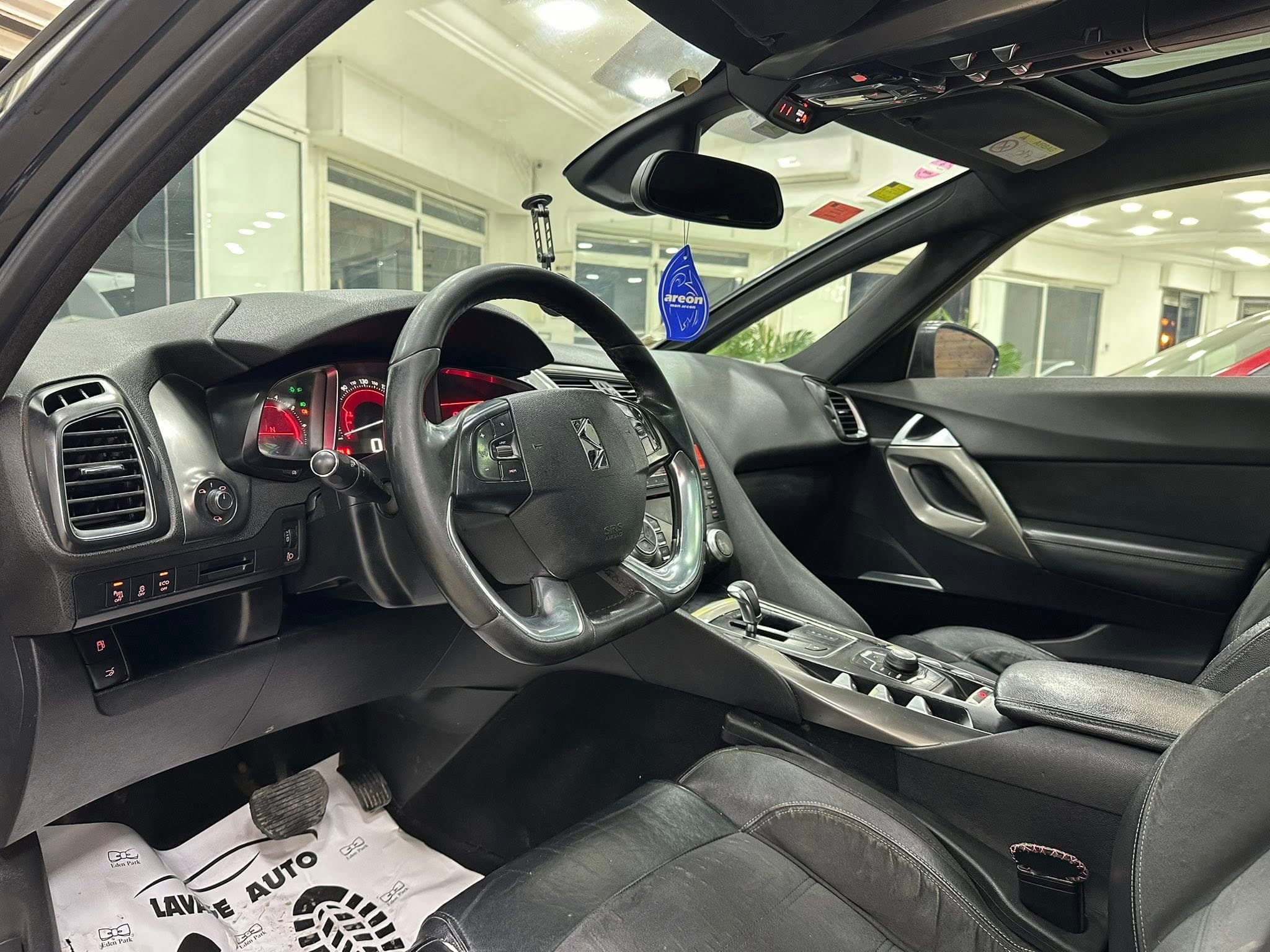 citroen DS5 E-HDI thumbnail 6