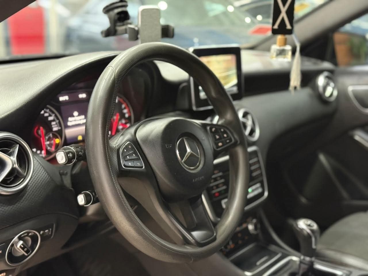 mercedes-Benz A 160 urbain thumbnail 4