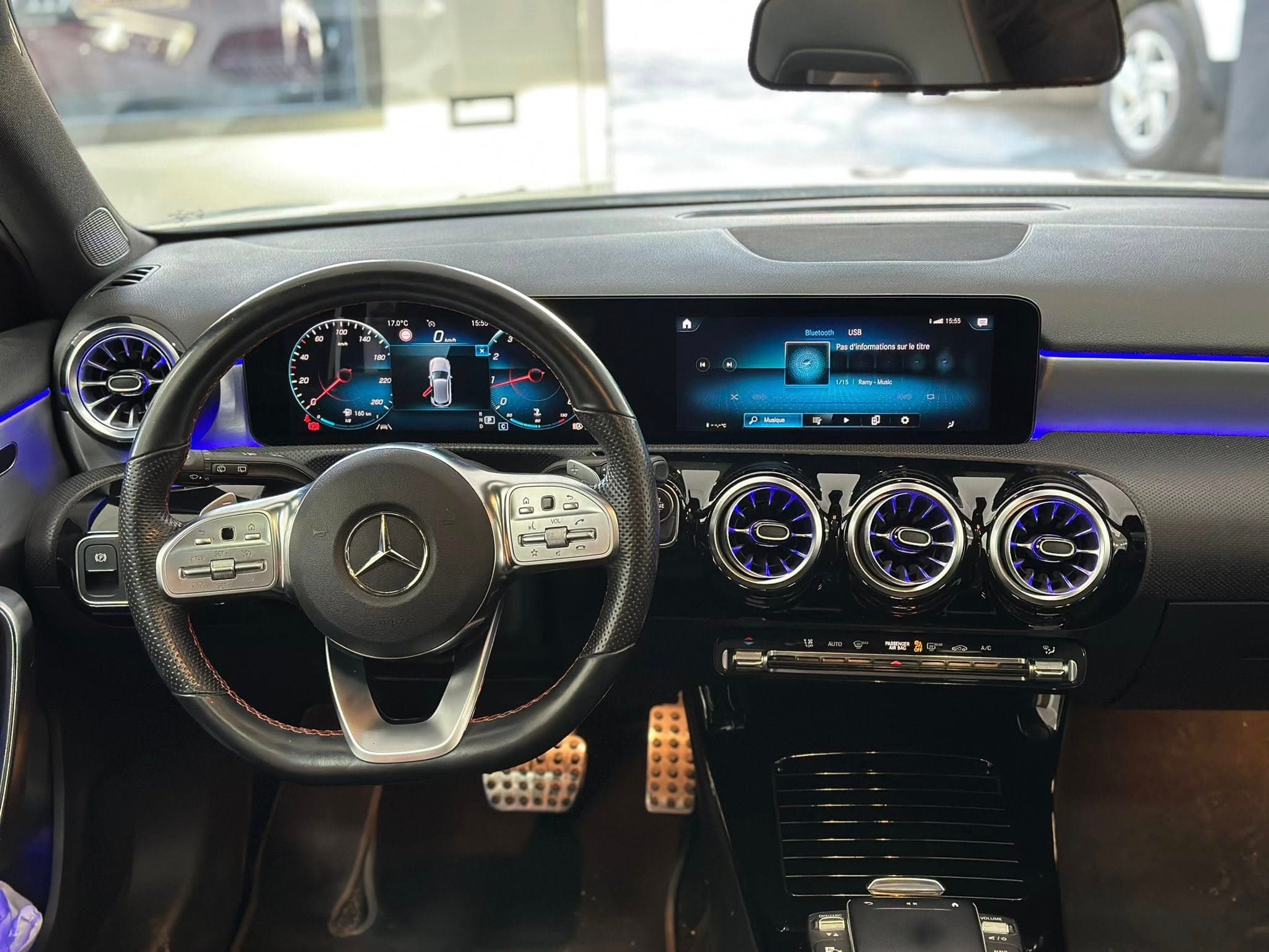 mercedes-benz A 180 kit AMG pack night  thumbnail 10