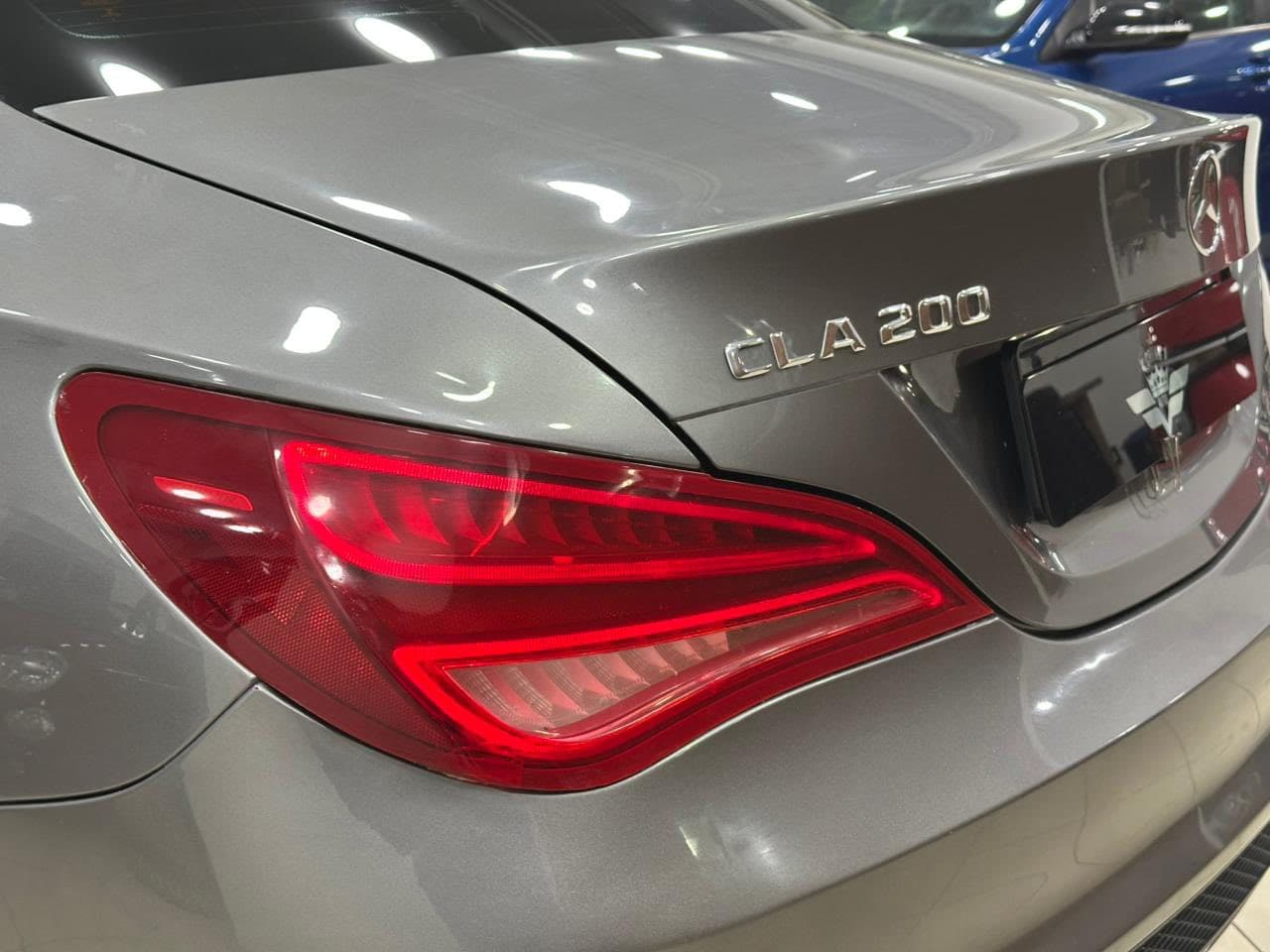 mercedes-Benz CLA 200 kit Amg  thumbnail 14