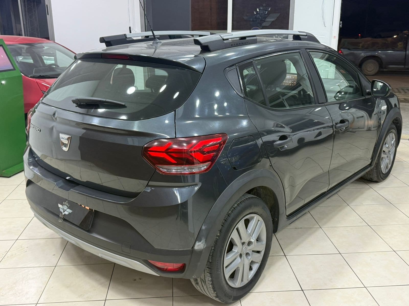 Dacia Sandero Stepway thumbnail 11