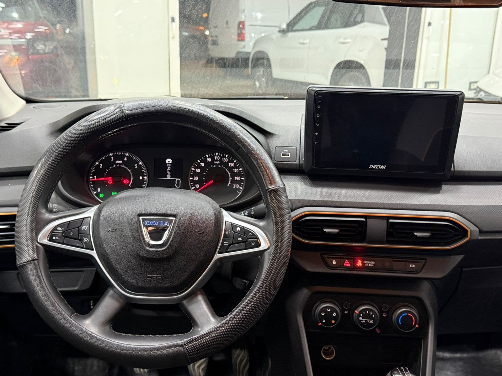 Dacia Sandero Stepway thumbnail 5