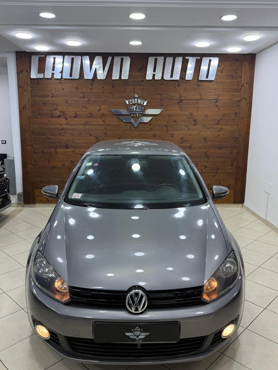 Volkswagen Golf 6 1.4   - Image 1