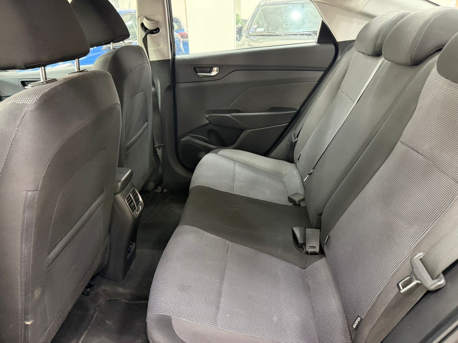 Hyundai accent thumbnail 13