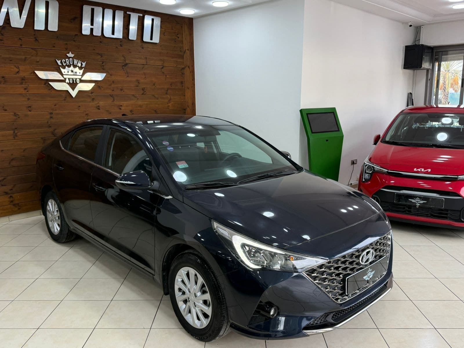 Hyundai accent thumbnail 2