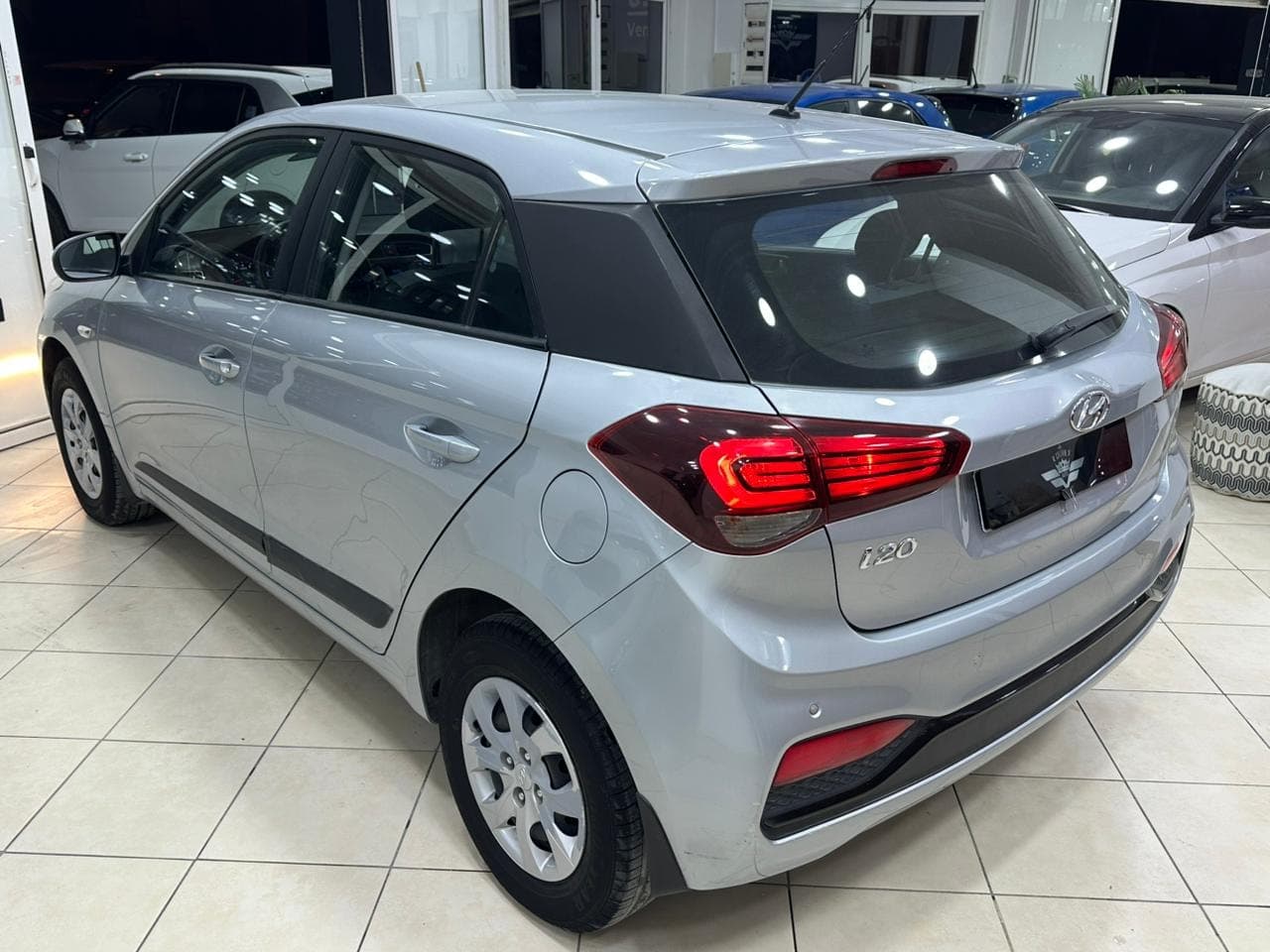 Hyundai i20 thumbnail 10