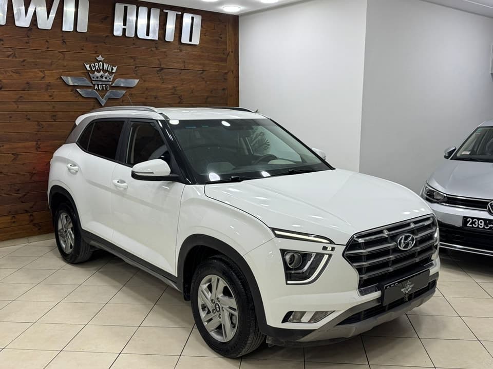 hyundai CRETA   thumbnail 3