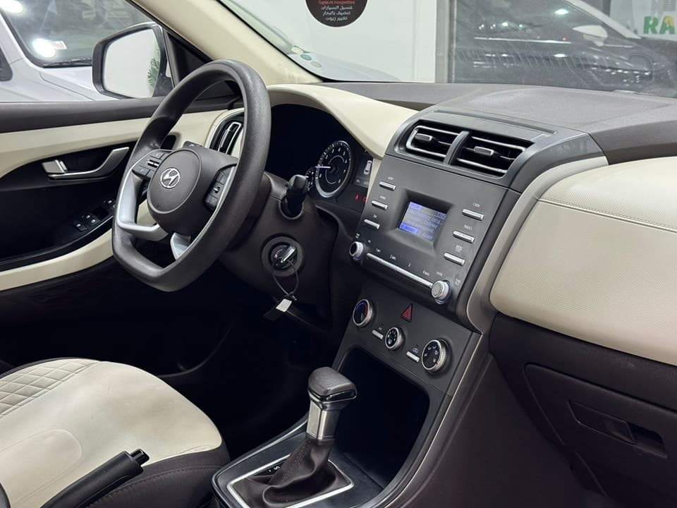 hyundai CRETA   thumbnail 9