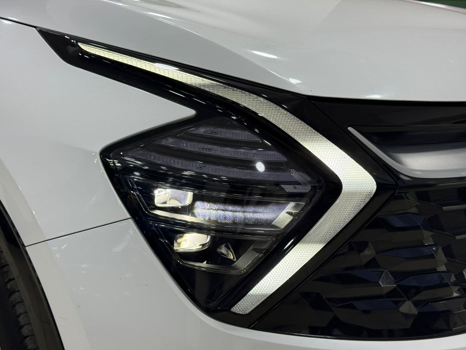 Kia sportage thumbnail 5