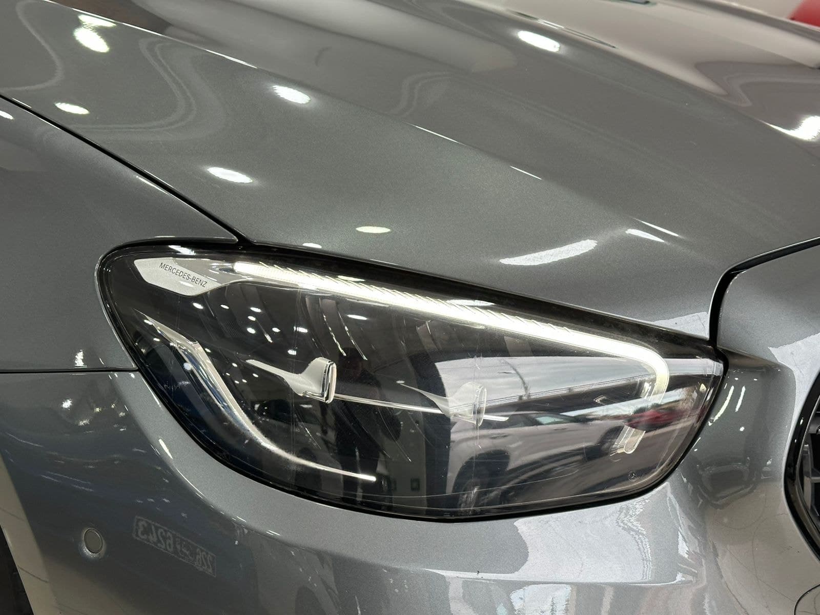 mercedes E200 D thumbnail 4