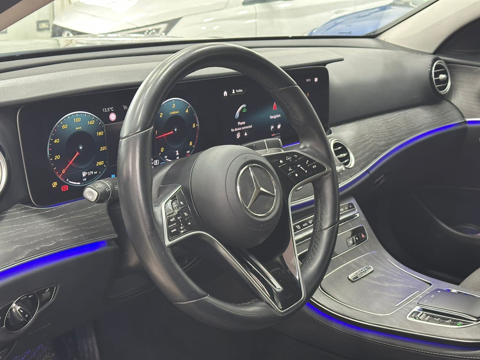 mercedes E200 D thumbnail 6