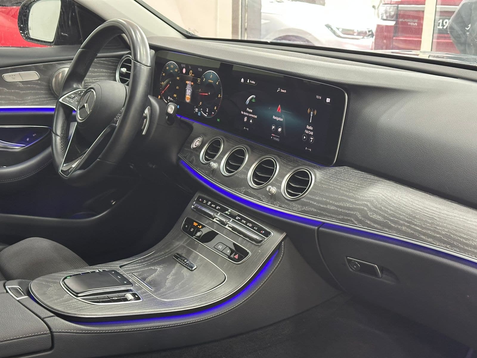 mercedes E200 D thumbnail 9