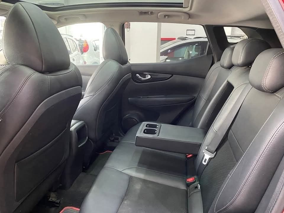 Nissan Qashqai Tekna  thumbnail 14