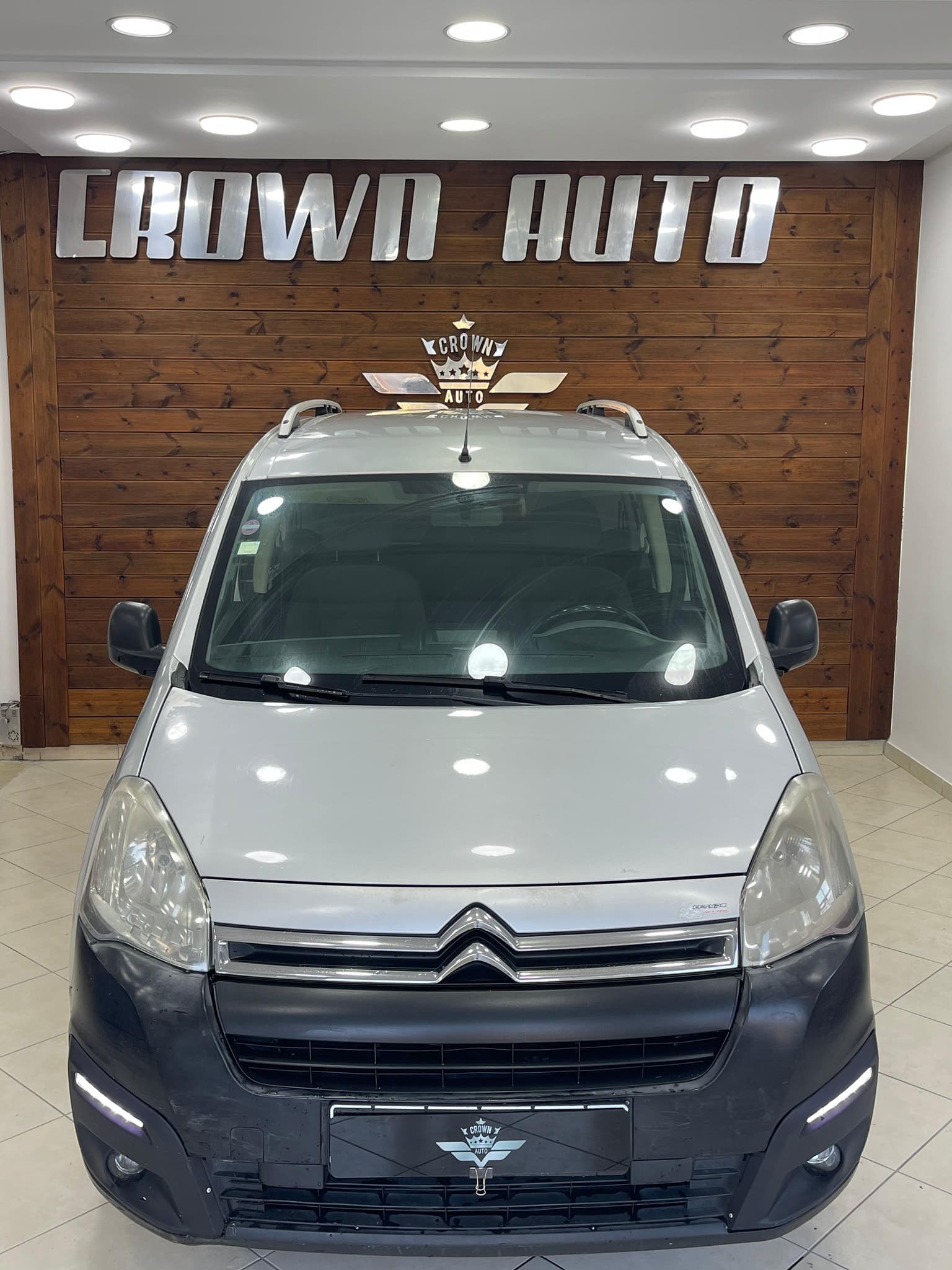  citroen B9 5 places  - Image 1