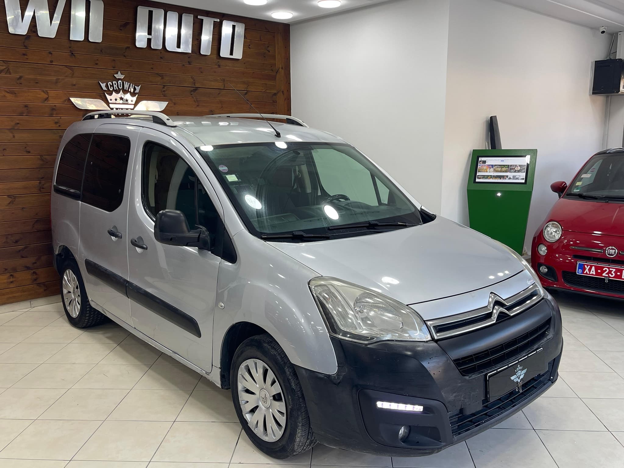  citroen B9 5 places  thumbnail 3