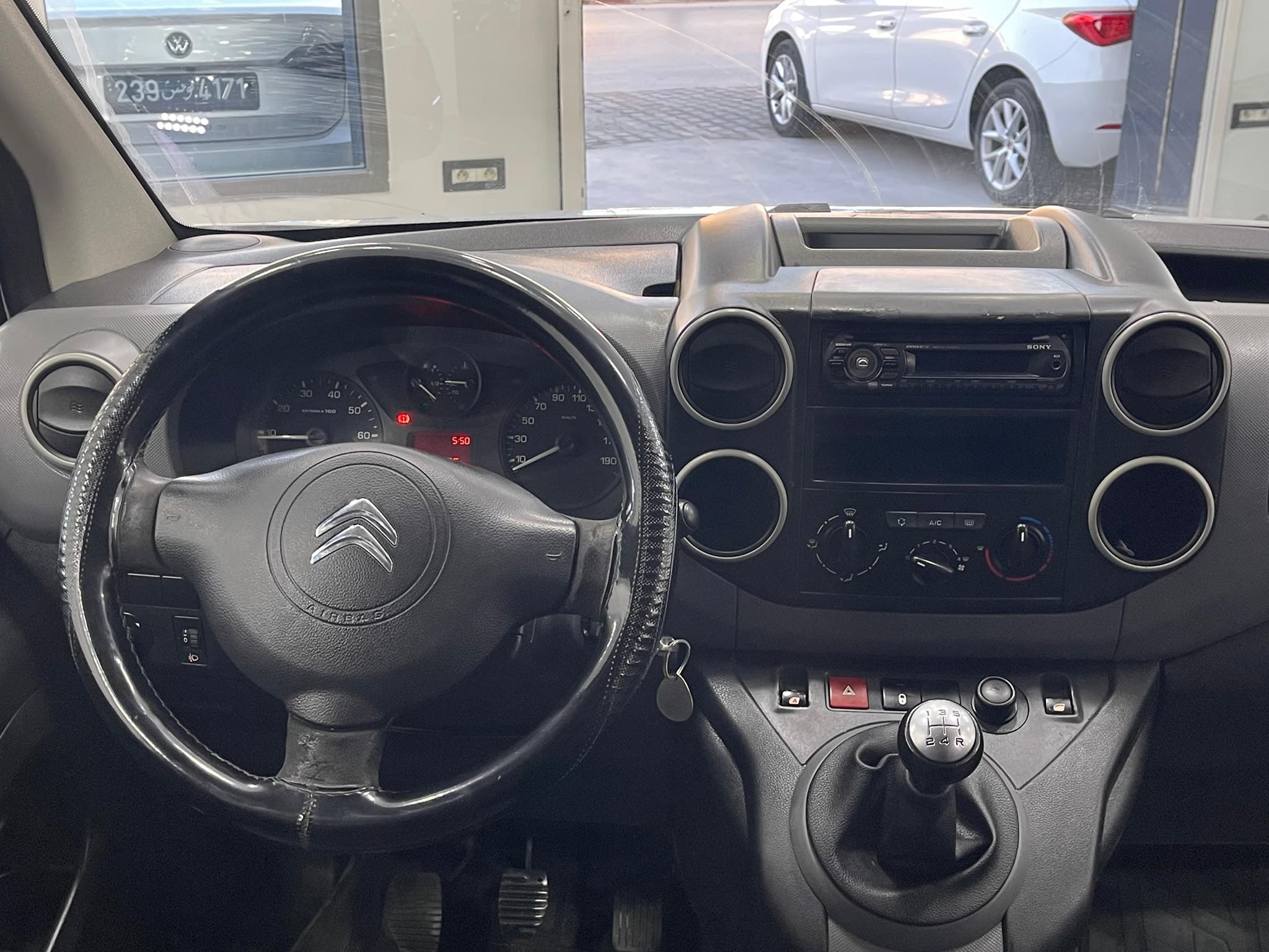  citroen B9 5 places  thumbnail 6