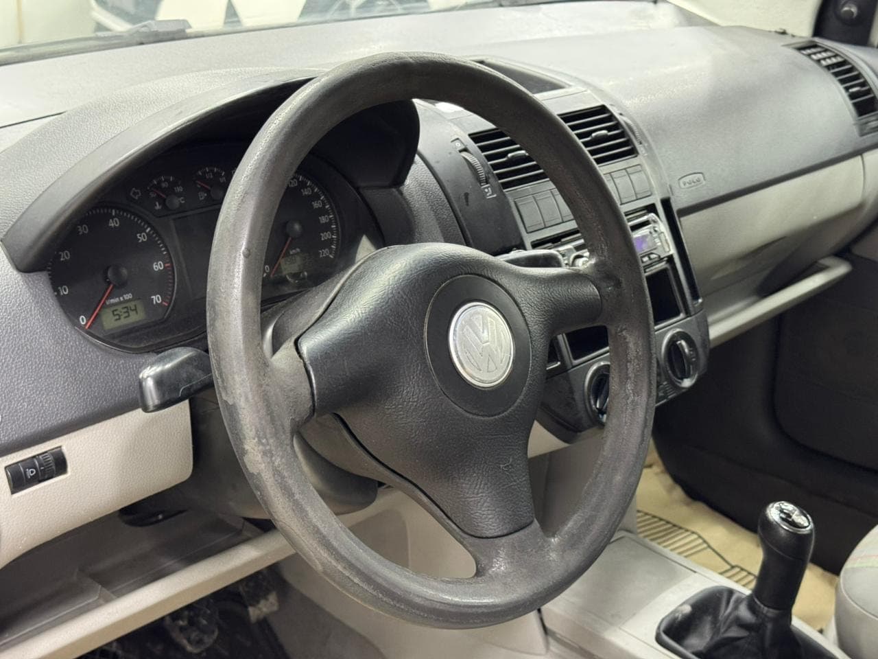 Volkswagen Polo 6 thumbnail 4