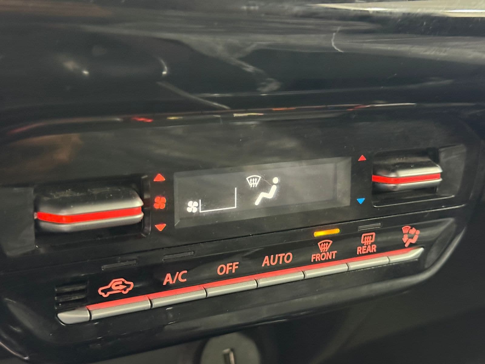 suzuki fronx thumbnail 14