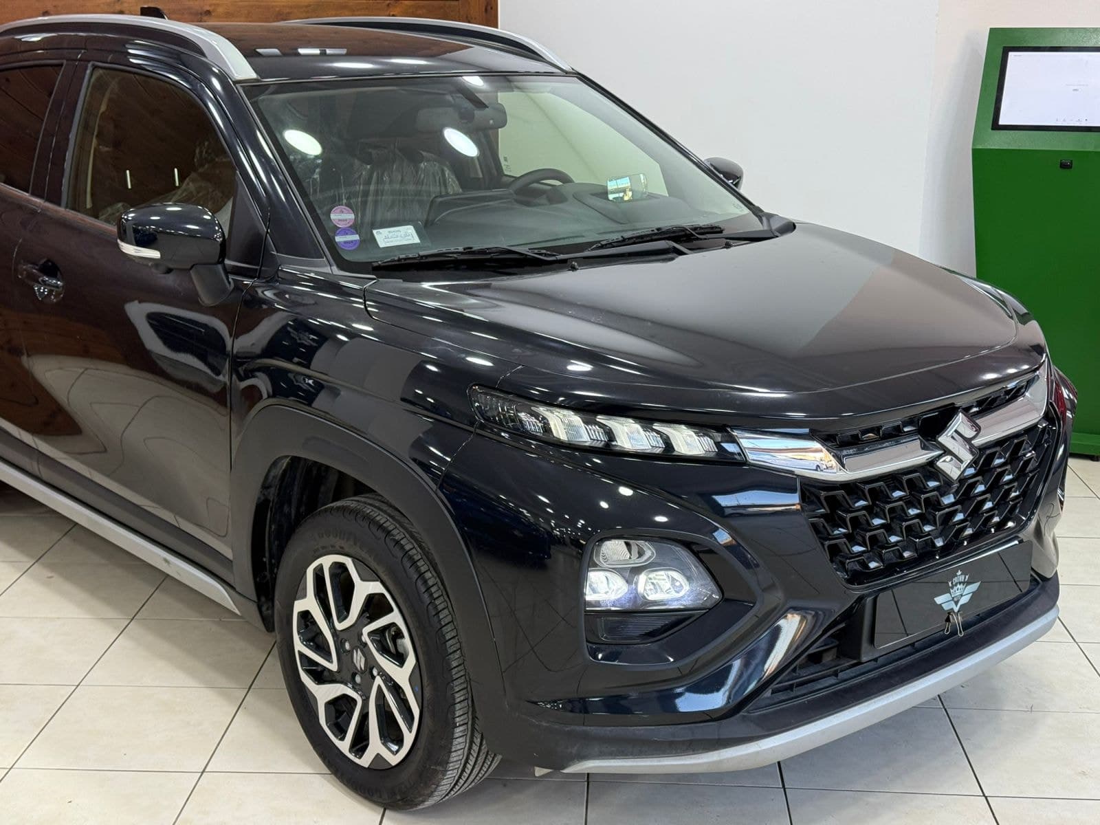 suzuki fronx thumbnail 4