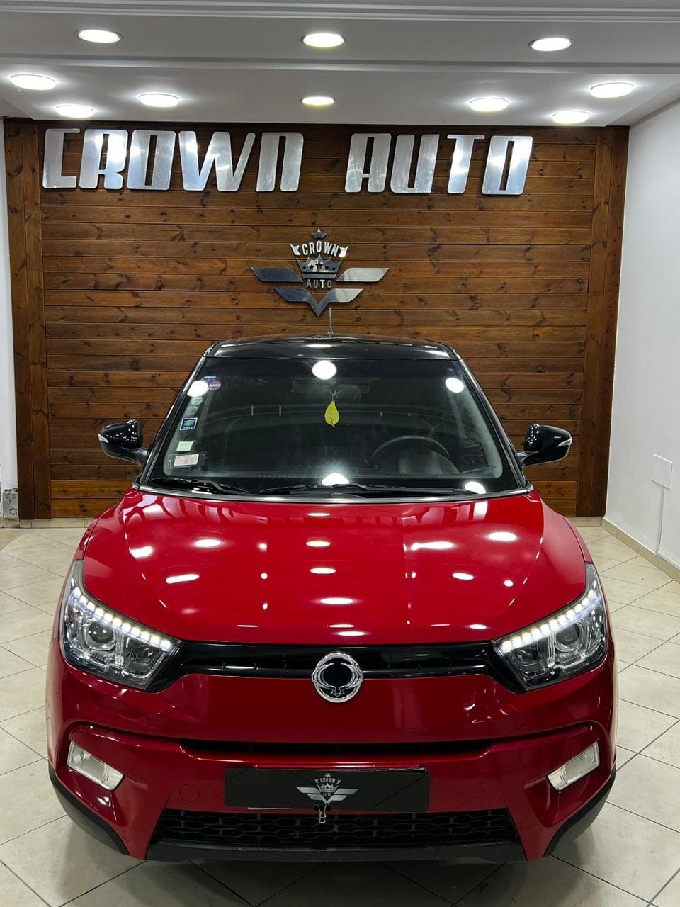  Ssang Yong Tivoli - Image 1