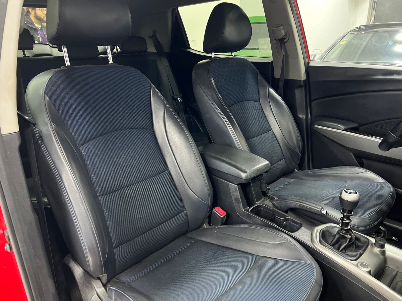  Ssang Yong Tivoli thumbnail 12