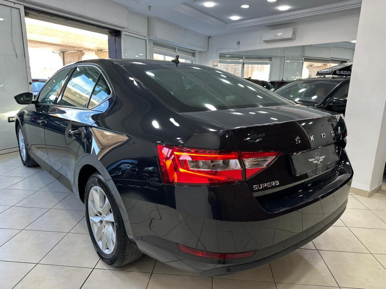 Scoda superb thumbnail 11